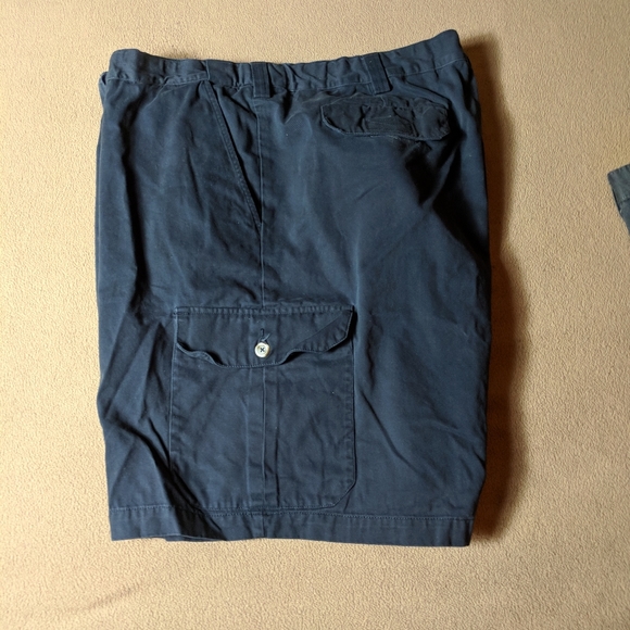 🌹Bundle🌹Great North West, Geoffrey Beene, George - Picture 2 of 5